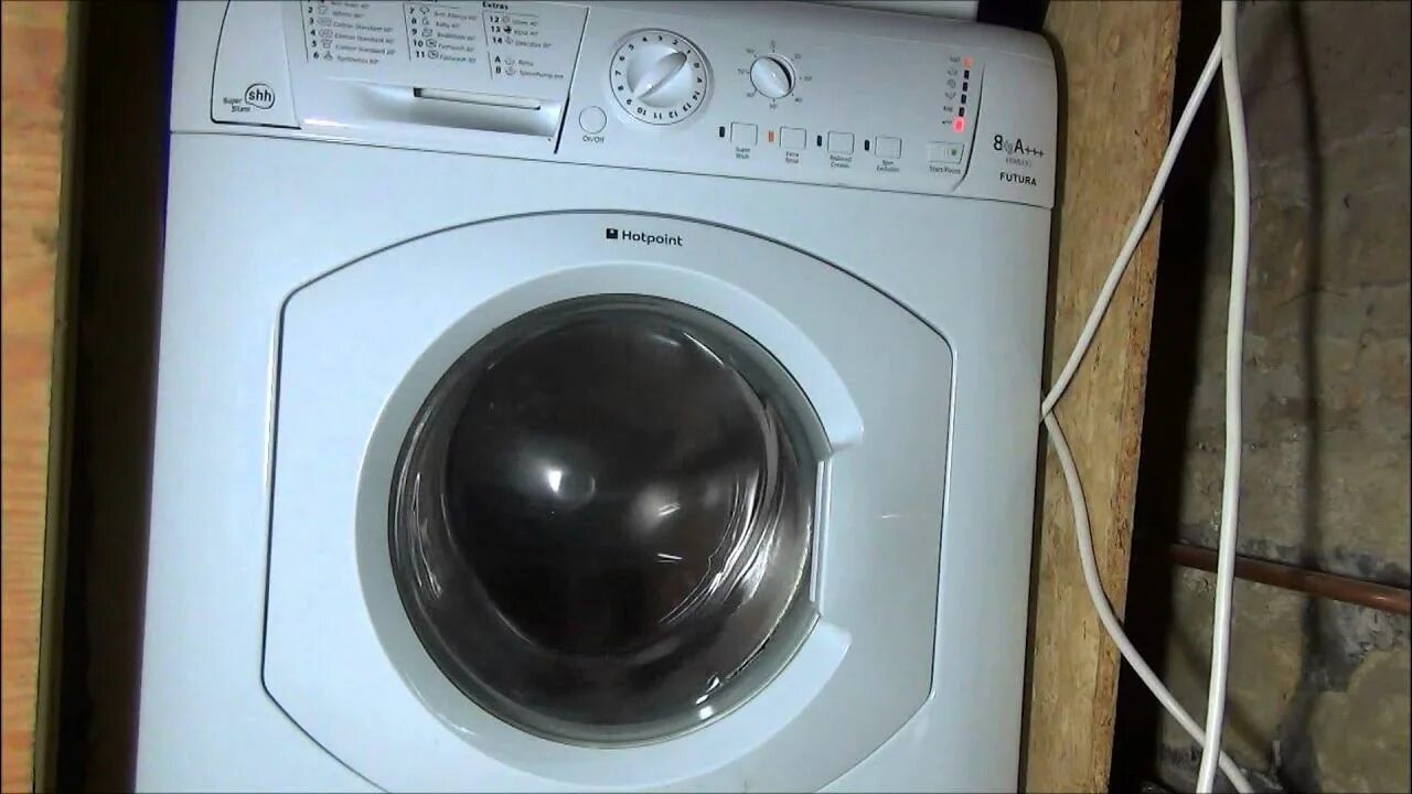 Стиральная машина хотпоинт artl 837. Стиральная машина hotpoint ariston не включается. Hotpoint ariston aqualtis. Стиральная машинка wmsd723 b eu. Стиральная машина ariston avsl800.