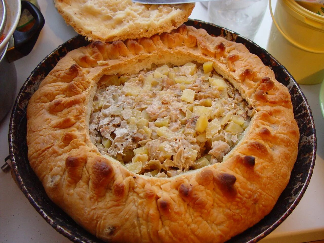 Картошка с мясом в тесте татарское