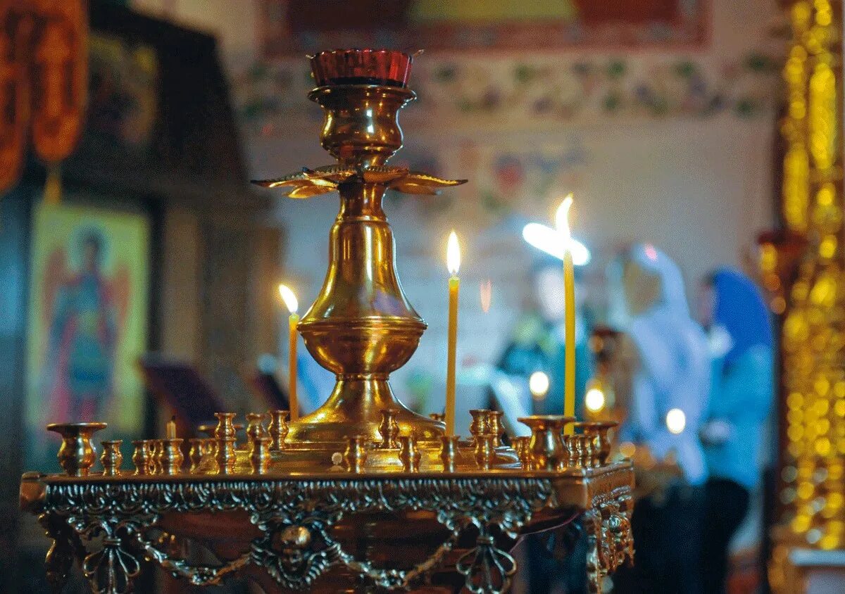 Подсвечник в храме как называется. Лампада. лампада церковная. подсвечник в храме. лампадка в церкви.