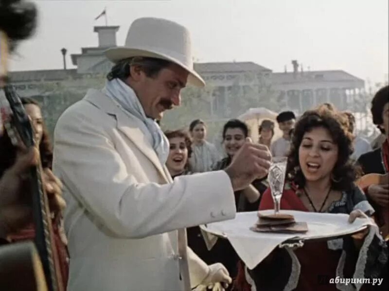 Крепостное право демотиватор. Стикеры двенадцать стульев. Сергей виноградов нищие у церковной ограды. Барин приехал. Михалков цыгане бесприданница.