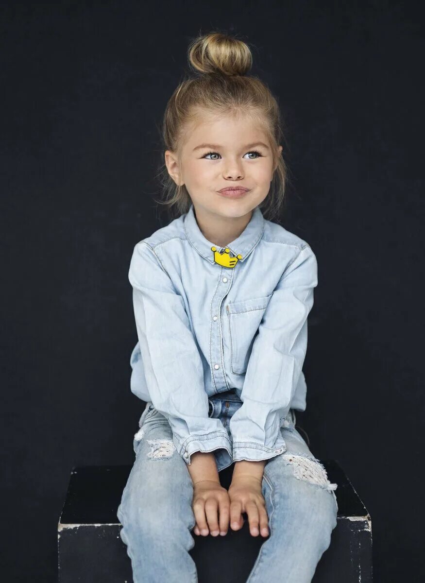 Девушка 6 лет. Девчонка 6 лет. Девчонка 6 лет. Голубоглазая девочка. Девчонка 6 лет.