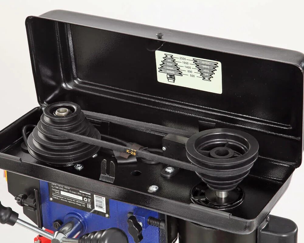 Сверлильный станок белмаш dp200-13 s102. Belmash dp200-13 s102a. Станок сверлильный вертикальный belmash dp200-13 s102a. Вертикально-сверлильный станок belmash dp200-13 s102a. Belmash dp200 13.