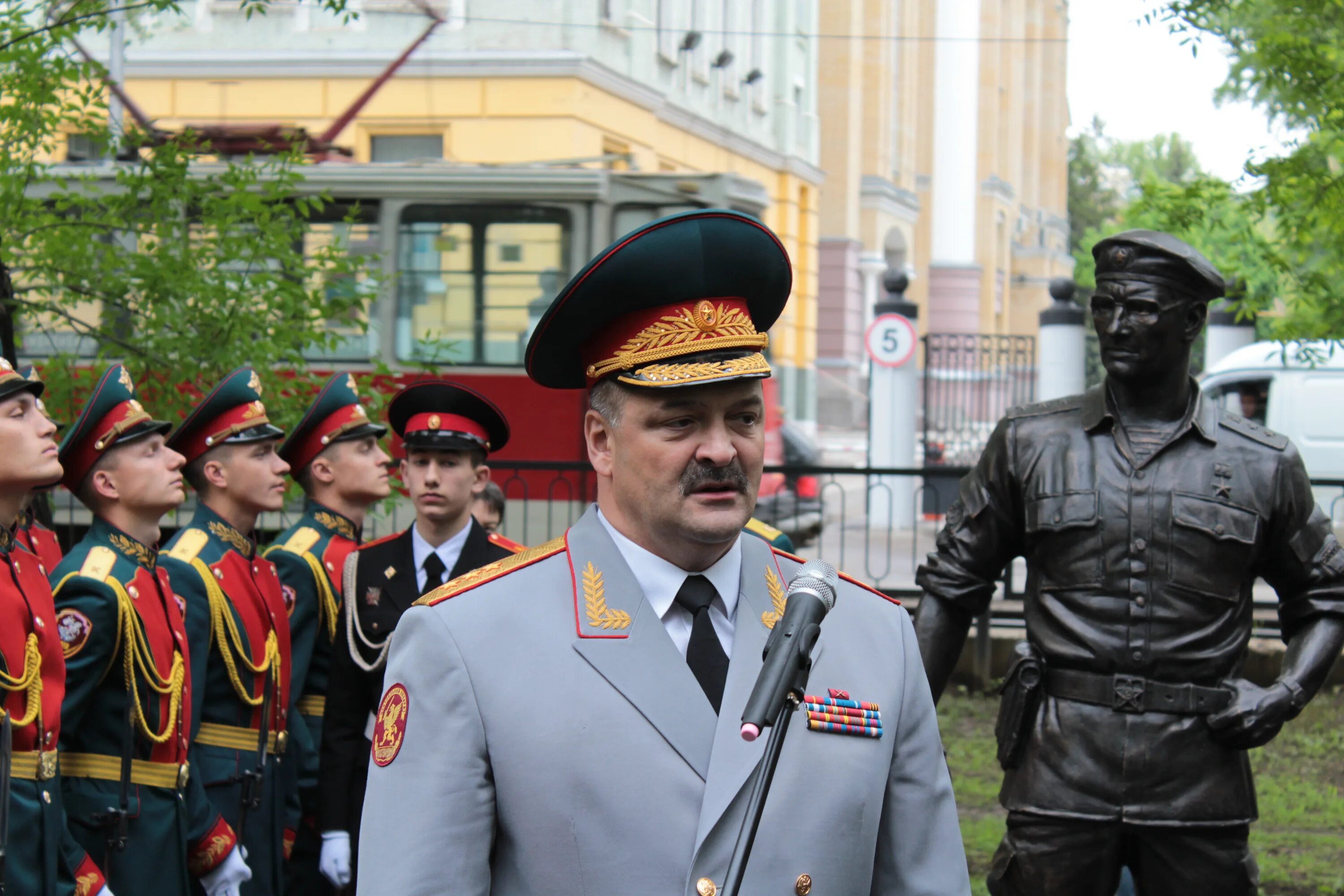 Орджоникидзе училище. СВВККУ ВВ МВД СССР им ф.э Дзержинского. Саратовский военный институт ВНГ РФ. Саратовское военное училище им ф.э Дзержинского МВД СССР. СВКИ ВНГ РФ Саратов.