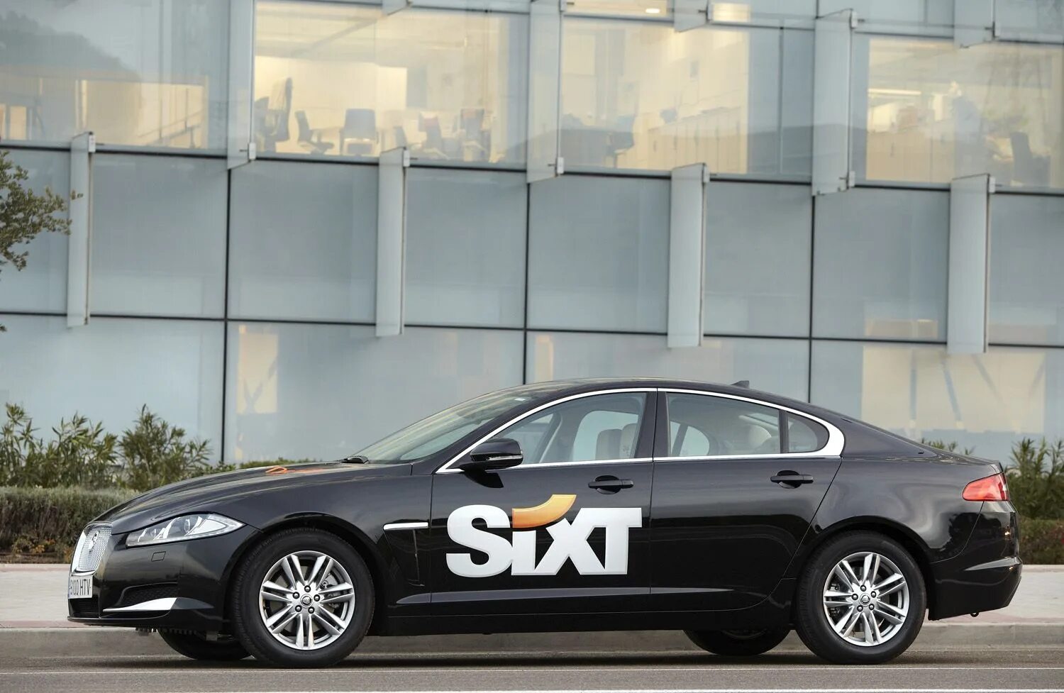 Белорусский филиал компании sixt. Белорусский sixt. Белорусский филиал компании sixt. Белорусская компания sixt. Sixt.