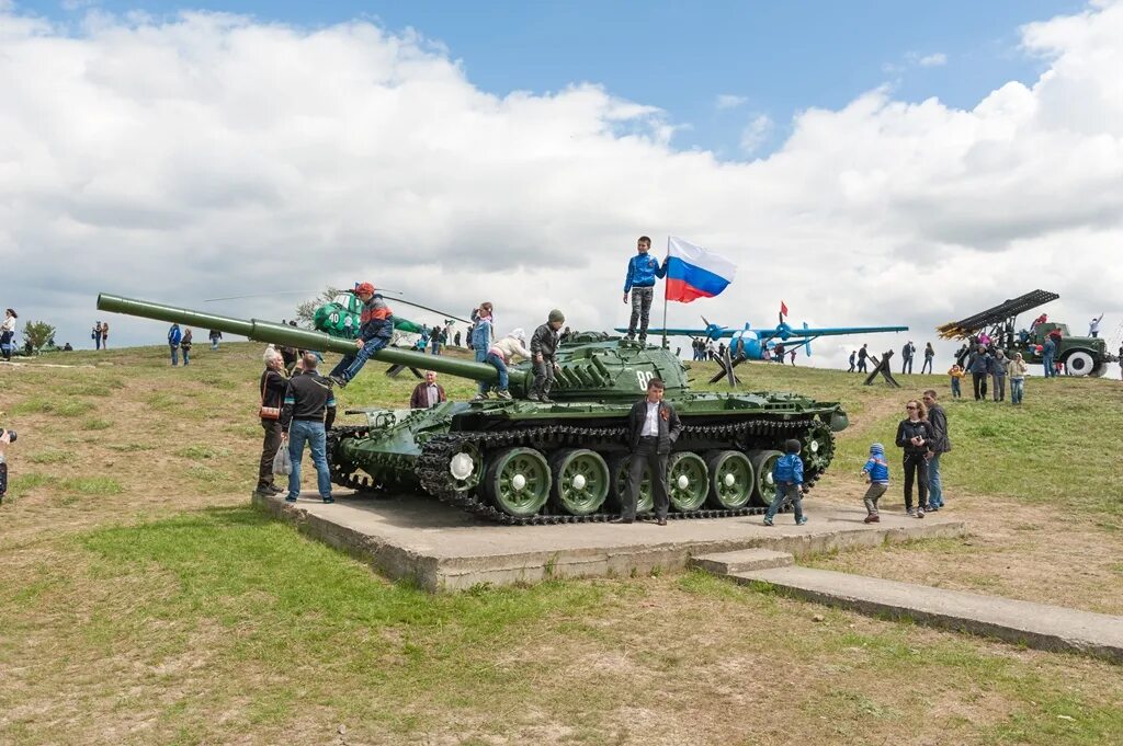 Погода в темрюке. Темрюк город воинской доблести. Темрюк город воинской славы. Крымск город воинской доблести. Города воинской доблести Темрюк и Крымск.