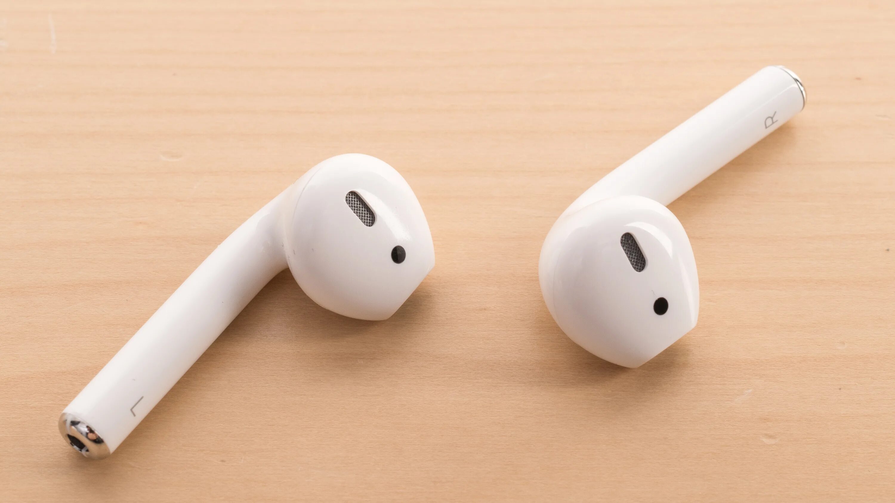 Поколения наушников apple беспроводные. Apple AIRPODS 2. Apple AIRPODS 2 белые. Наушники Apple AIRPODS Pro 2nd Generation. AIRPODS 2.2.