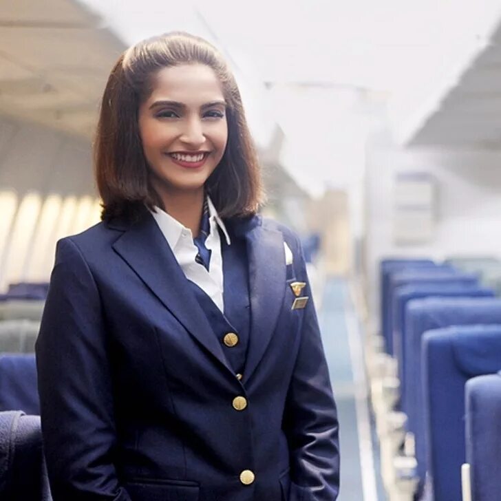 Индийская стюардесса Нирджа. Индийская стюардесса Нирджа Бханот.