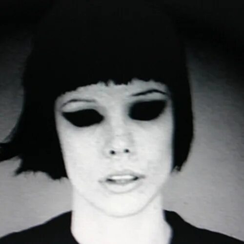 Crystal castles suffocation. Crystal castles - iii ( 2012 ). crystal castles возраст. crystal castles гугл.