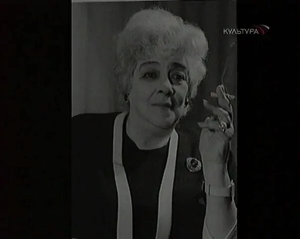 любовь орлова странная миссис сэвидж. раневская 3. раневская 3. раневская актриса 2023. любовь орлова в роли миссис сэвидж.