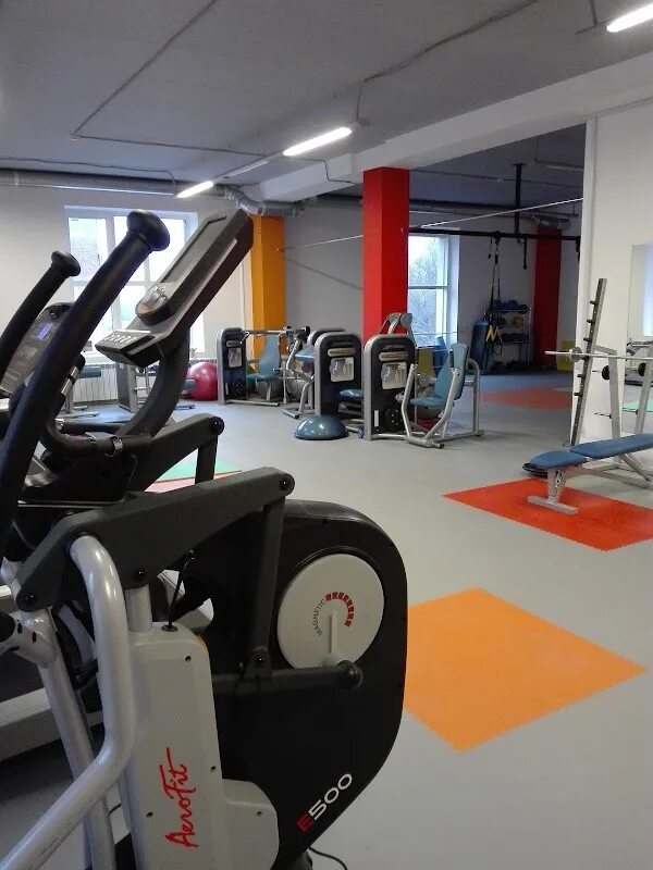 Dorso club иваново. Энерджи фитнес клуб. Тренажерные залы иваново. Спортивный клуб иваново. Спортивный клуб иваново.