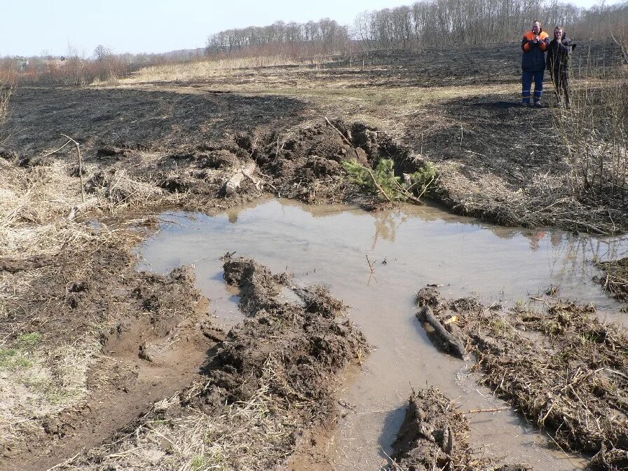 Разлив угры. Разлив угры в Юхнове. Юхнов Угра. Разлив реки Угра г.Воротынска.