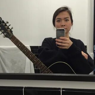 Mitski mom