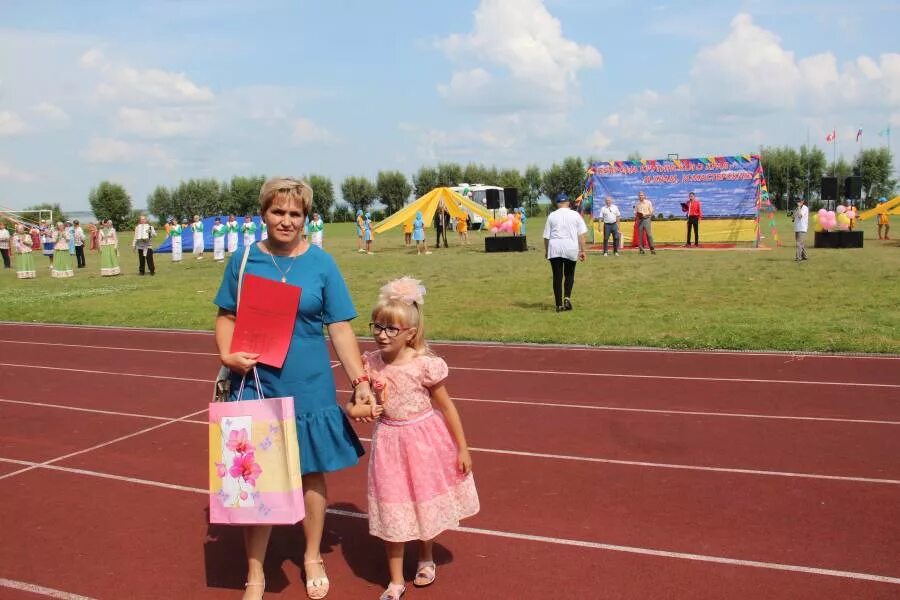 крутинка. п. омская обл. крутинка. крутинка омская область.