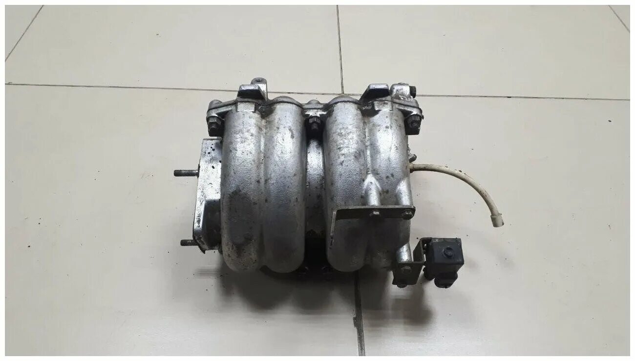 коллектор ваз 2107. коллектор ваз 2107. впускной коллектор ваз 2121 карбюратор. впускной коллектор ваз 2107. коллектор ваз 2107 инжектор.