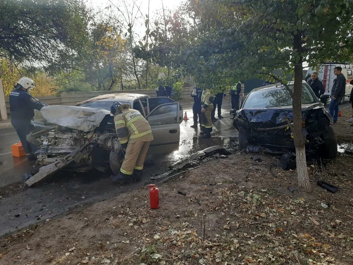 Газета калитва белая калитва последний. Авария апанасовка белая калитва. происшествие белая калитва 15.12.2025. происшествия в белой калитве.
