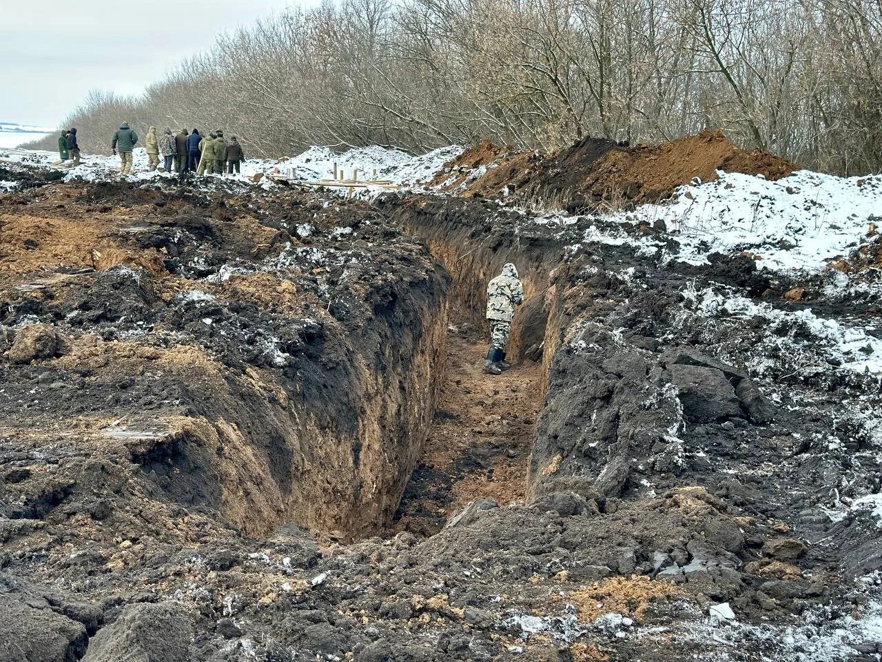 Что на белгородской границе с украиной сейчас. Рвы Белгород. Противотанковый ров в Белгороде.