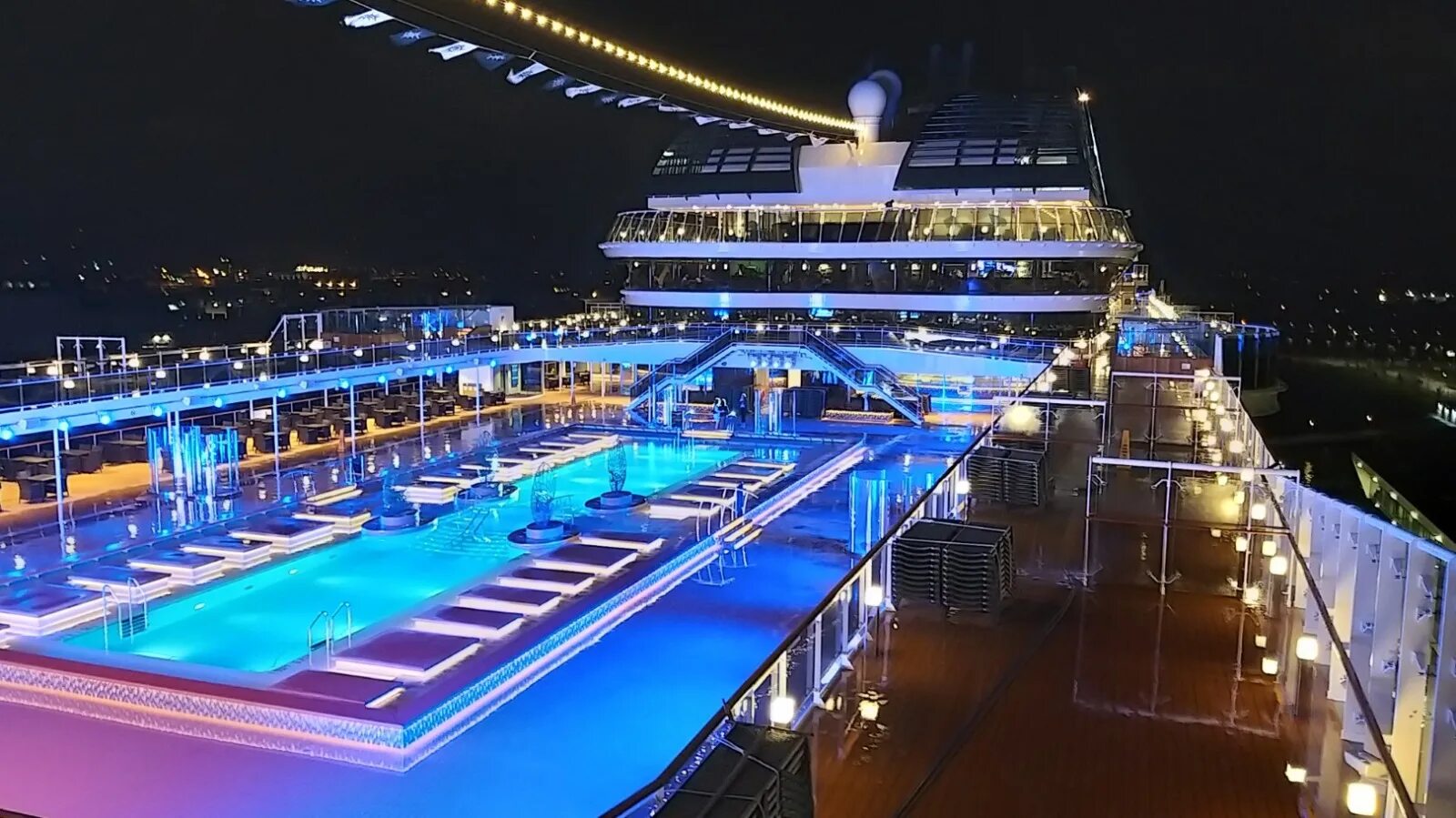 Лайнер msc обзор. Msc virtuosa круизный лайнер. лайнер грандиоза msc. мск грандиоза круизный лайнер. msc splendida круизный лайнер.