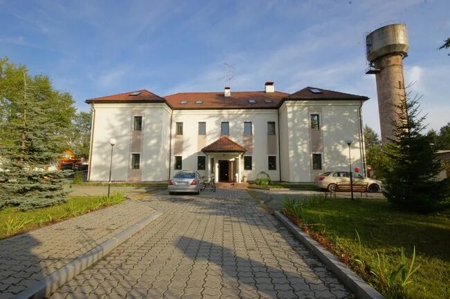 Гостиница элем верхняя пышма. Гостиница элем верхняя пышма. Отель элем верхняя пышма. Орджоникидзе 22 верхняя пышма. Отели в верхней пышме.