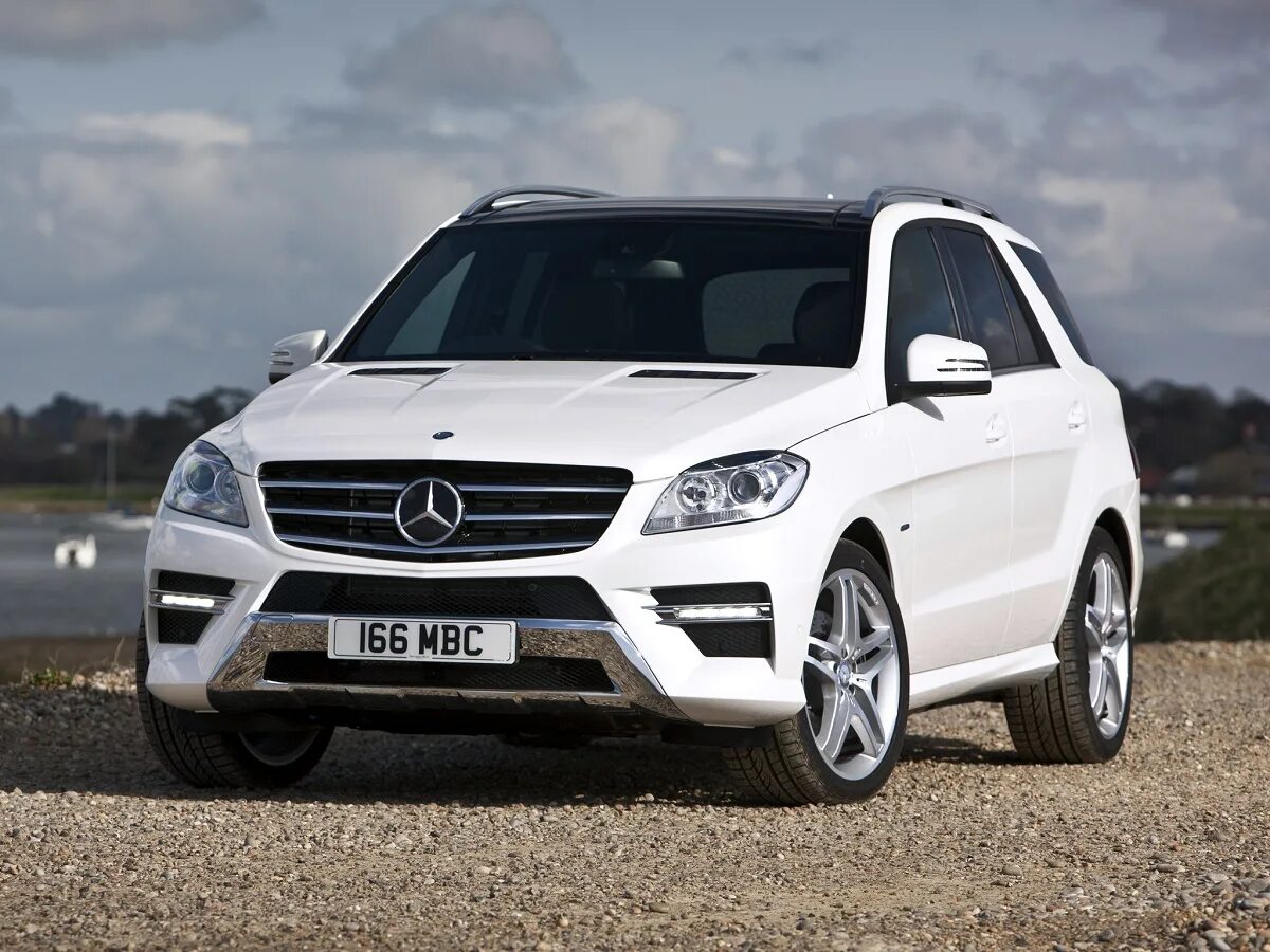 Мерседес-Бенц ml 350. Mercedes ml 350. Mercedes Benz ml 350. Mercedes Benz ml w166.