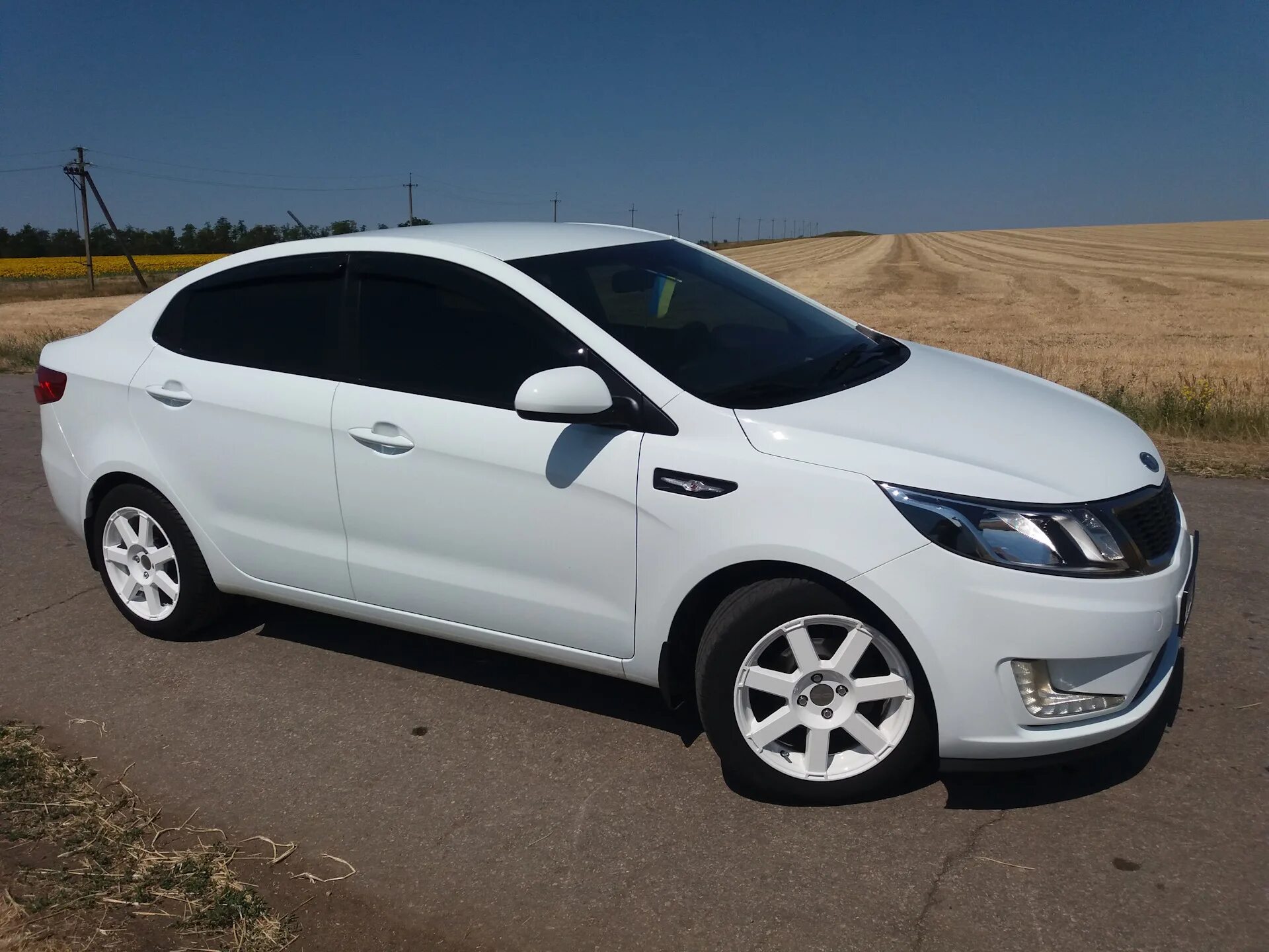 Купил диски на лето - KIA Rio (3G), 1,6 л, 2016 года колёсные диски DRIVE2