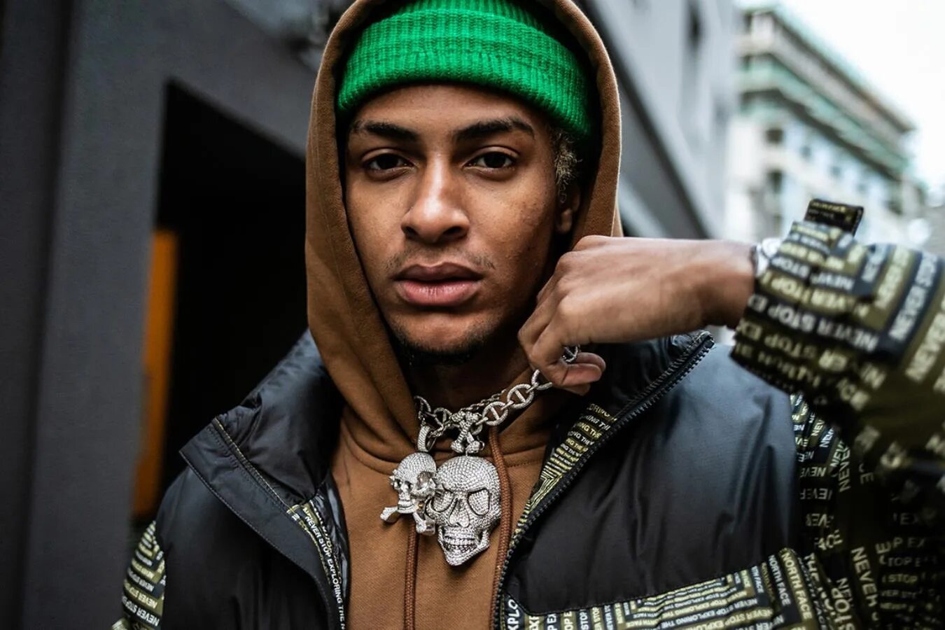 Где живут рэперы. Comethazine. Трэп рэпер. Экси рэпер. Medine рэпер.