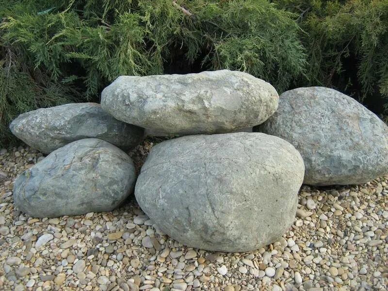 Сколько стоит stone. Крупный булыжник. Камень валун. Гранит валун. Камень гранитный валун.