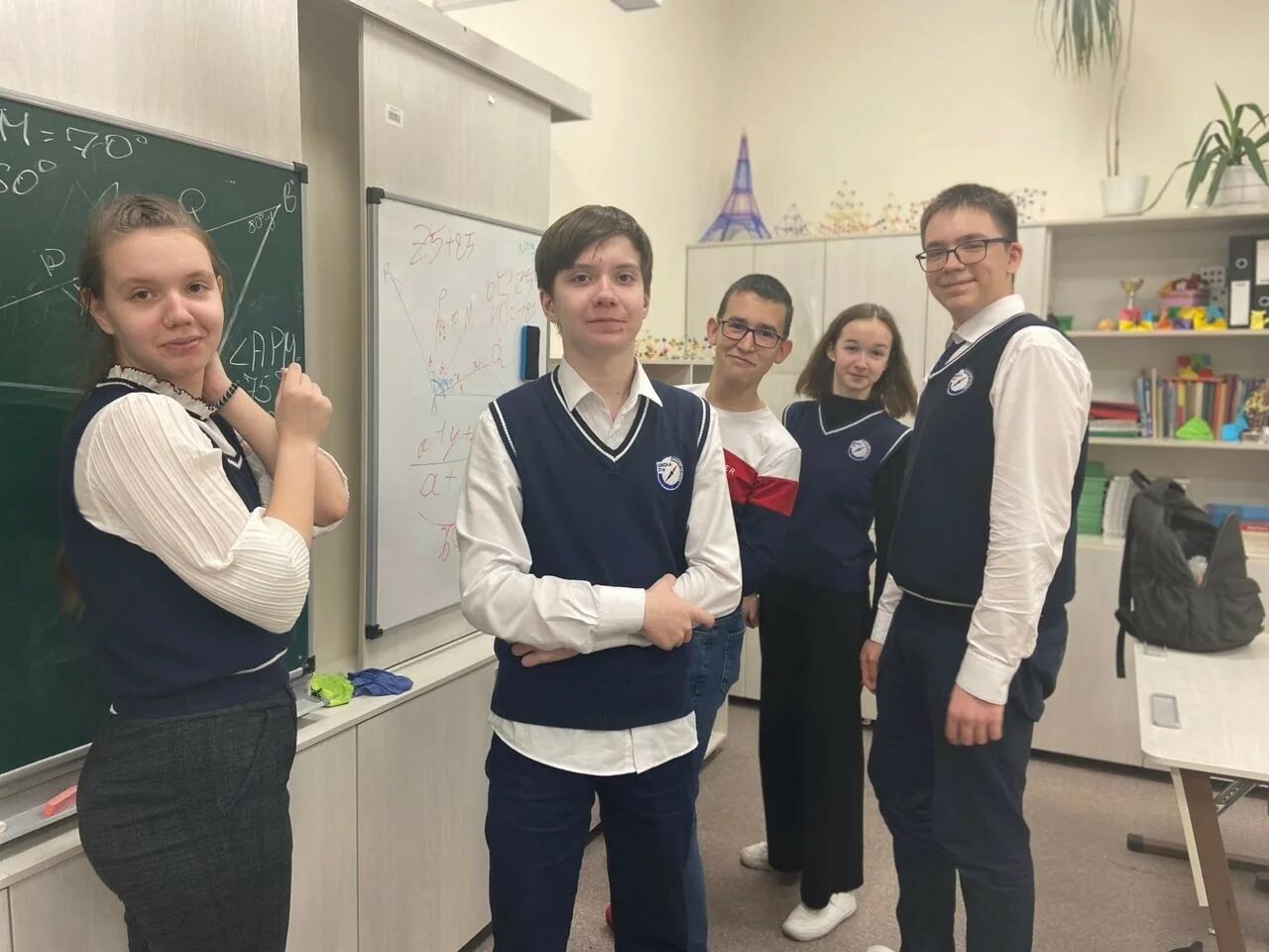 Классе м 2018. Работа в классе. математический турнир. математический класс. математическое соревнование в классе.