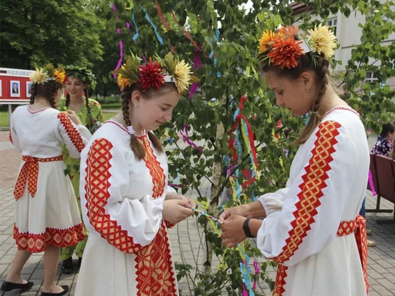 Сценарий про беларусь. Семуха в Беларуси. Белорусский праздник Семуха. В. сёмуха в Белоруссии. Праздник Троицы в Белоруссии.