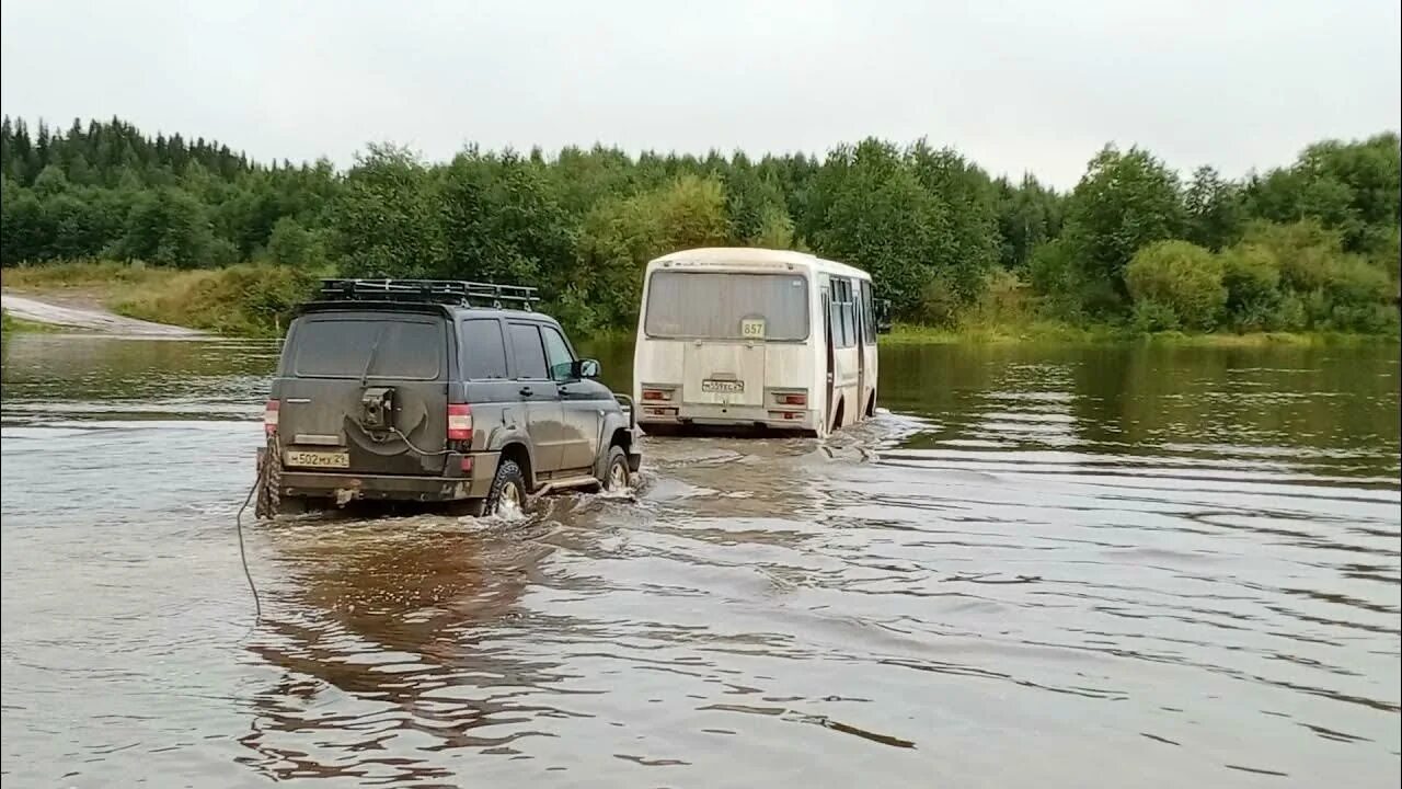 Паромная переправа верхний. Паром верхняя тойма. переправа верхняя тойма. ледовая переправа верхняя тойма. верхняя тойма паромная переправа.