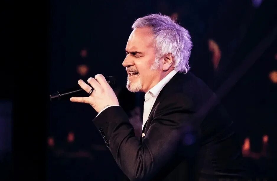 Обернитесь ноты. Валерий меладзе антология 7 cd. Ноты валерий меладзе салют вера. Меладзе минус. Меладзе иностранец.