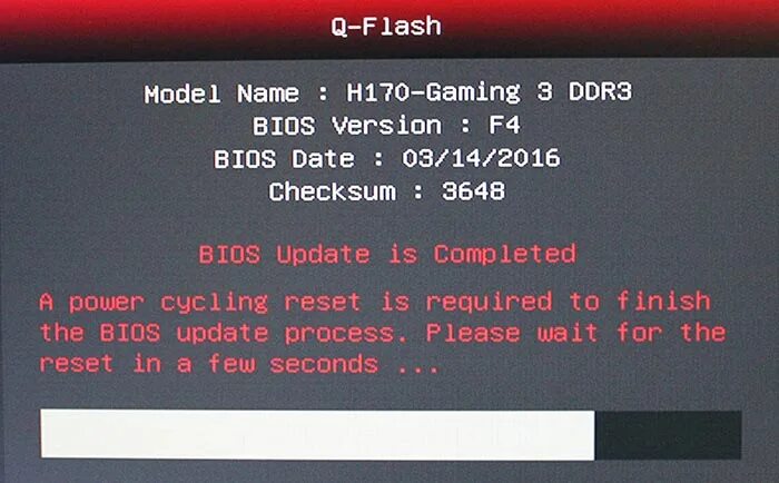 Q flash кнопка. Обновить биос через q Flash. Q Flash Gigabyte. Кнопка q-Flash Plus. Flash BIOS button.