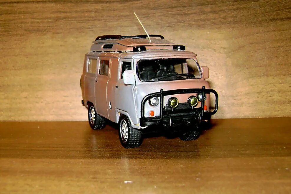 Буханка 1 43. Уаз буханка 1:18. Уаз буханка звезда 1/43. Уаз 3909 звезда 1/35. Буханка 1 43.