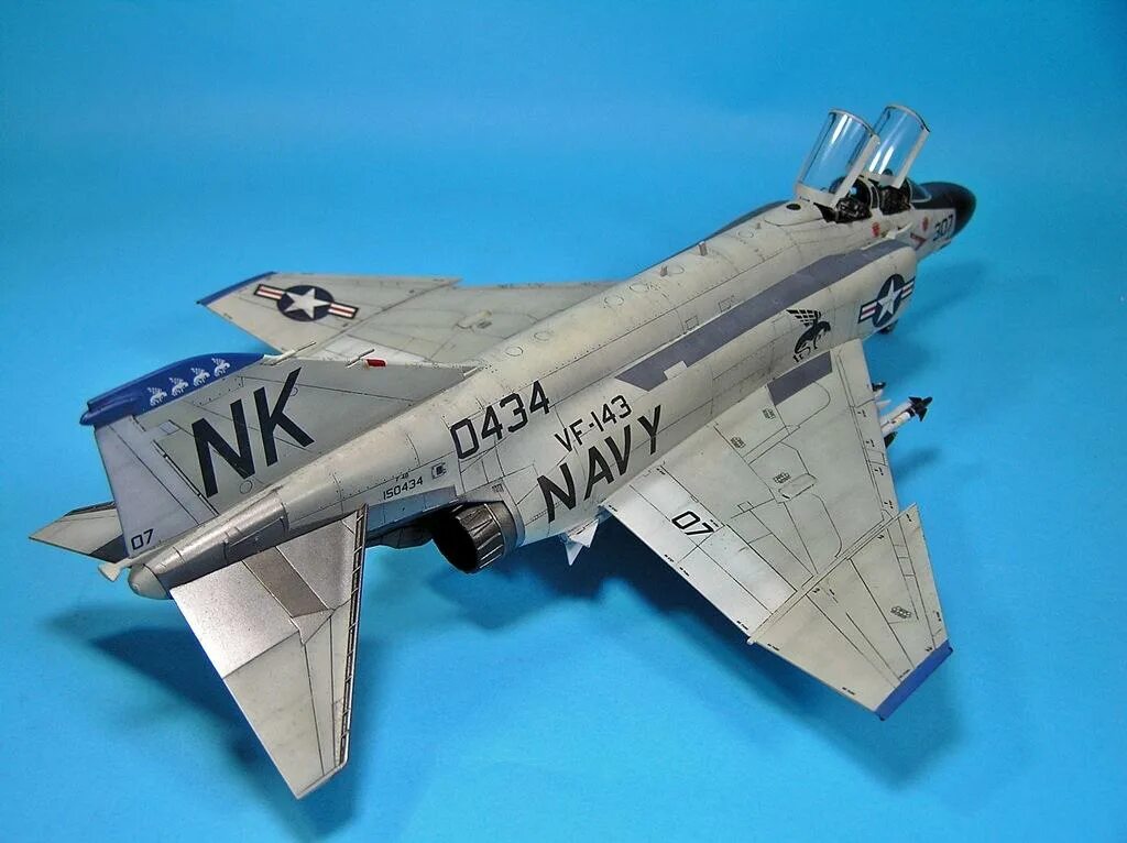 F-4j phantom ii 1\72 academy. Phantom f-4 hasegawa 1\48. Mcdonnell douglas f-4 phantom ii. Фантом модель. Фантом модель.