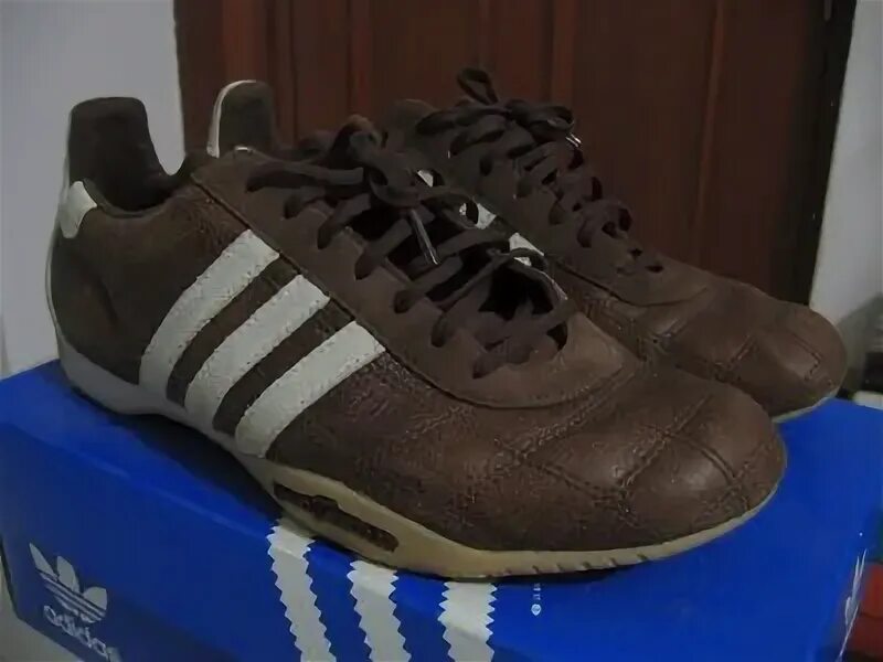 Adidas Goodyear 2006. Адидас Goodyear 2008. Кроссовки adidas Goodyear 2006. Adidas Goodyear 2005. Коричневые кроссовки адидас