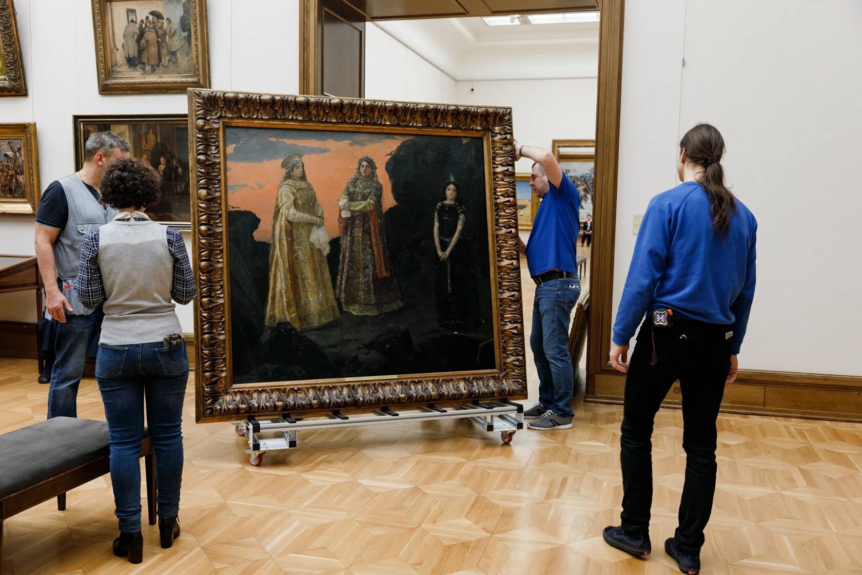 Работа в музеях москвы. Третьяковская галерея новая третьяковка. Галерея народного художника ссср а. Работа в музеях москвы. Открытый музей в москве.