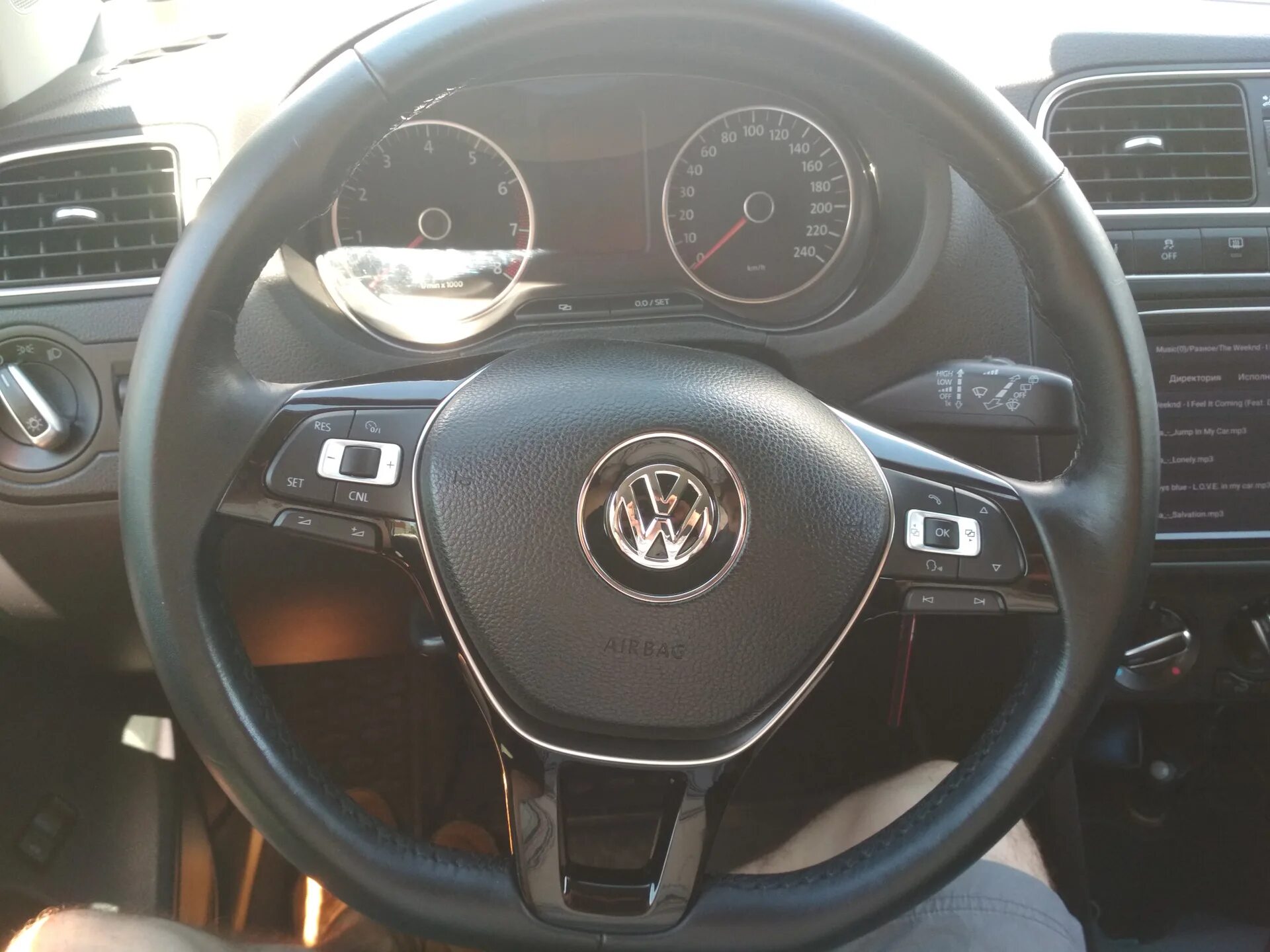 Фольксваген поло 074. Круиз контроль volkswagen polo 2015. Круиз поло. Круиз-контроль фольксваген поло 2018. Круиз поло.