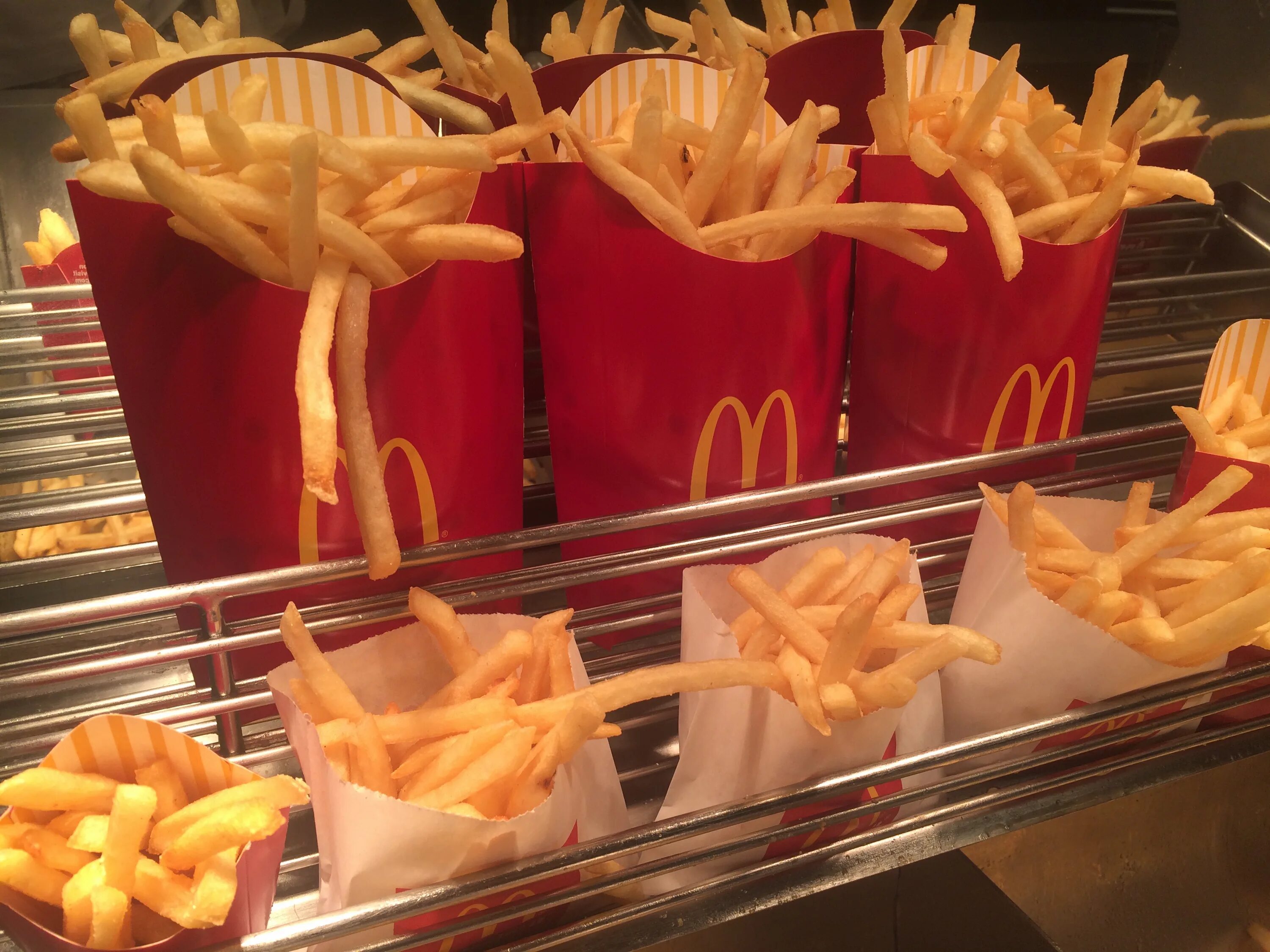 Пельменная макдональдс. Fries Station MCDONALDS.