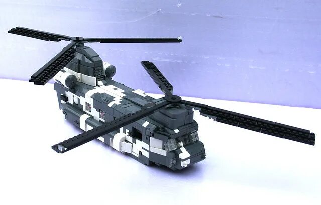 SimplePlanes A Lego Helicopter (UH-65 Sparrow)