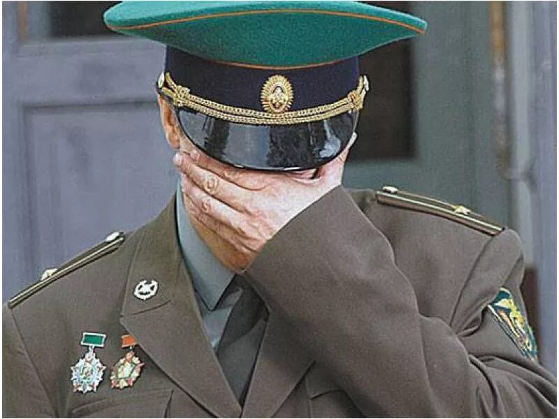 Картинки военного пенсионера. Военный пенсионер. Военные пенсии. Лишение воинского звания. Военнослужащие пенсионеры.