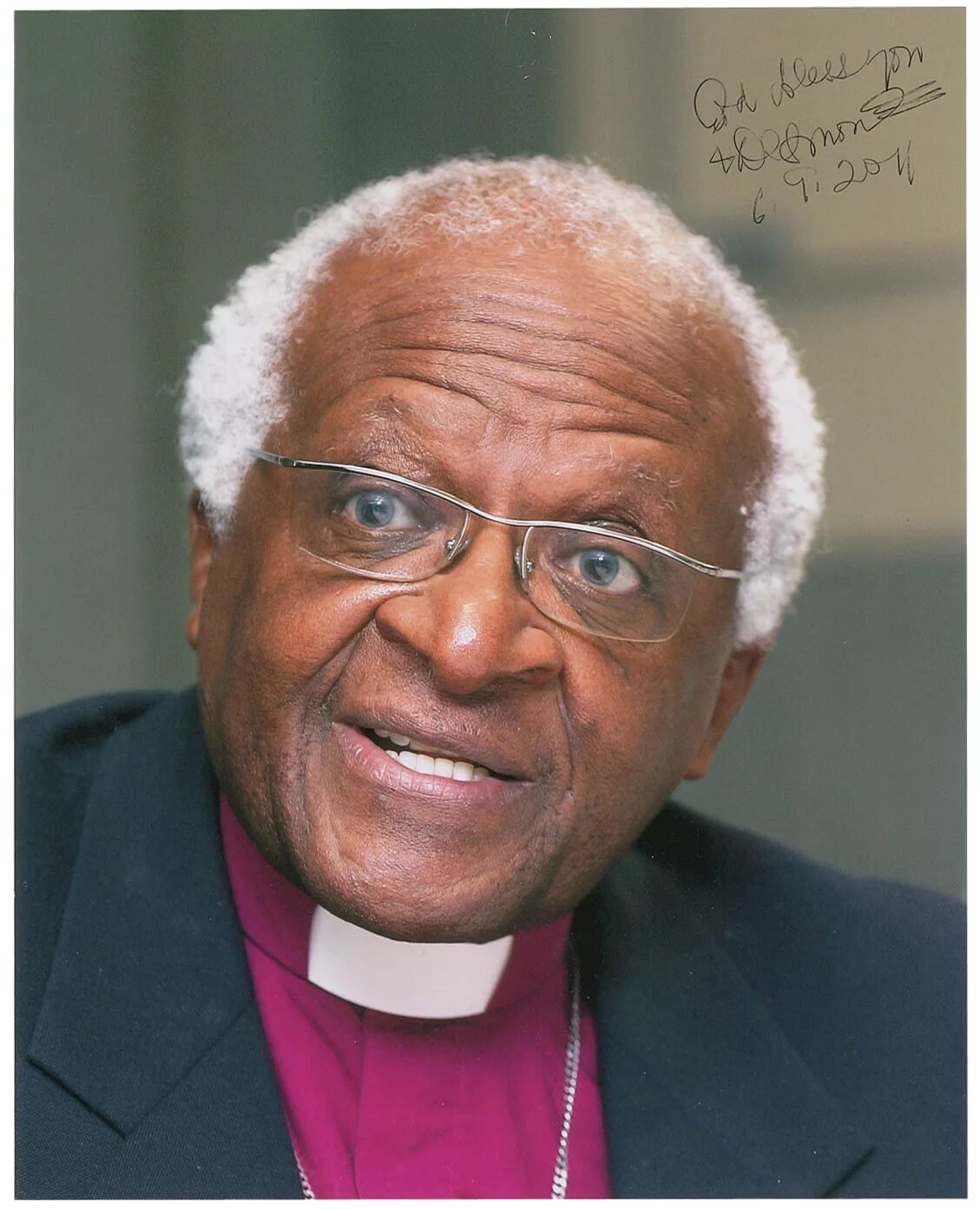 Десмонд туту. Десмонд Мпило Туту. Архиепископ Десмонд Туту. Десмонд Туту 1990. Greenbuild Desmond Tutu.