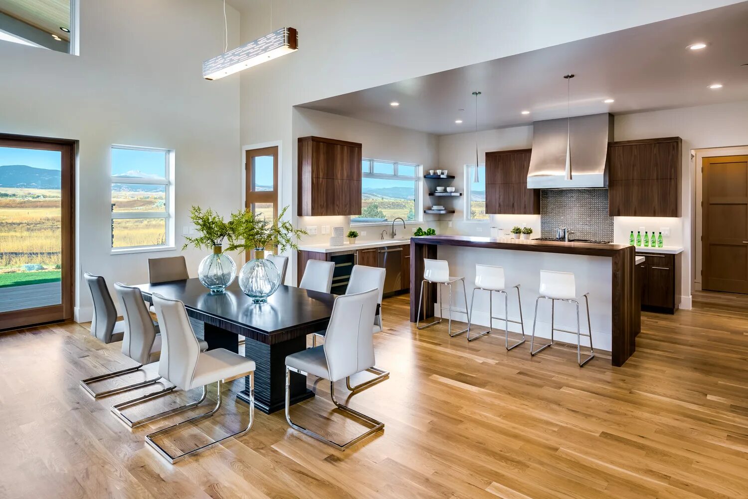 Ray in home. Home staging гостиная. хоум стейджинг. 10 в интерьере.