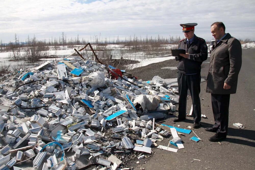 Полигон ТБО Норильск. Мусорный полигон в Москве. Мусорный полигон в Екатеринбурге. Мусорные полигоны в России.