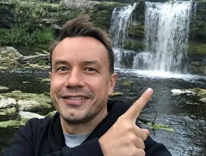 Жить солисты