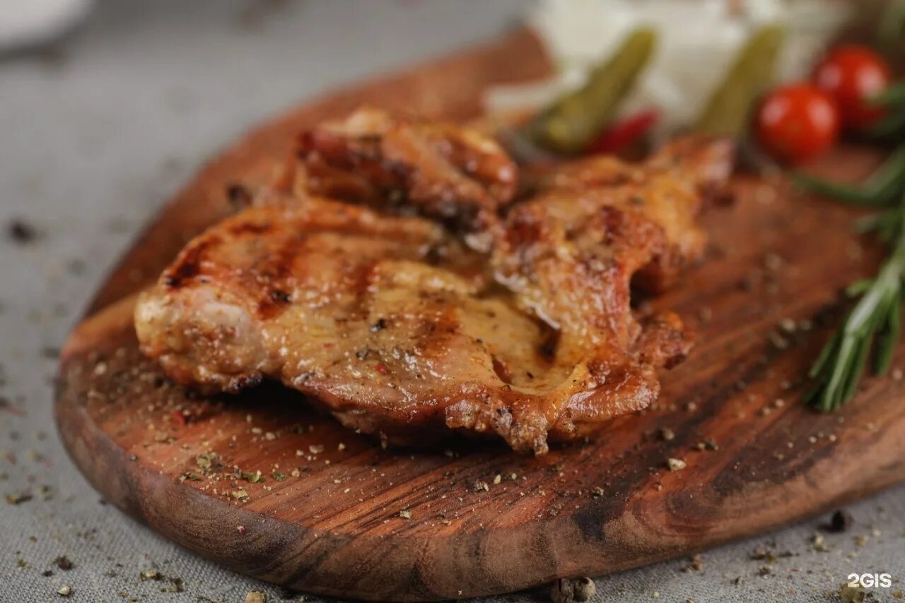 куриный стейк бедро. стейк грудки индейки. скрипина стейк индейки. стейк филе индейки. стейк из филе бедра.