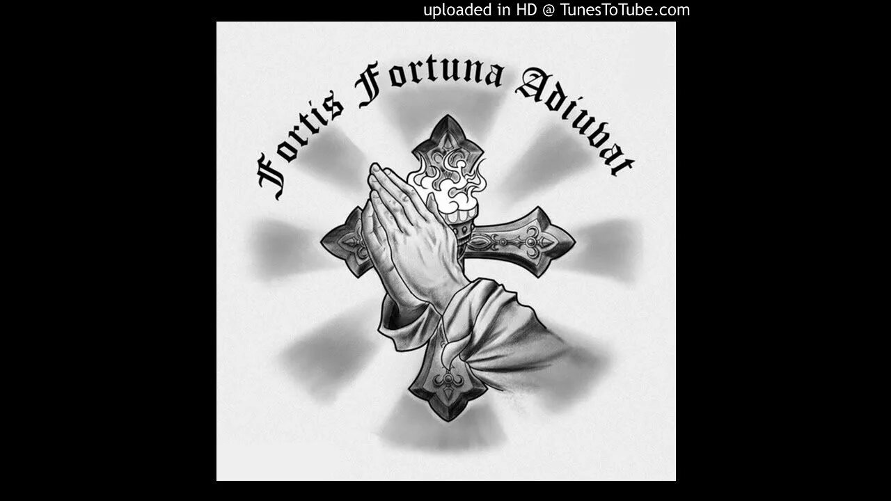 Татуировка смелым судьба помогает. Удача смелым. Надпись на спине. Джон уик татуировка на спине. Судьба любит смелых.