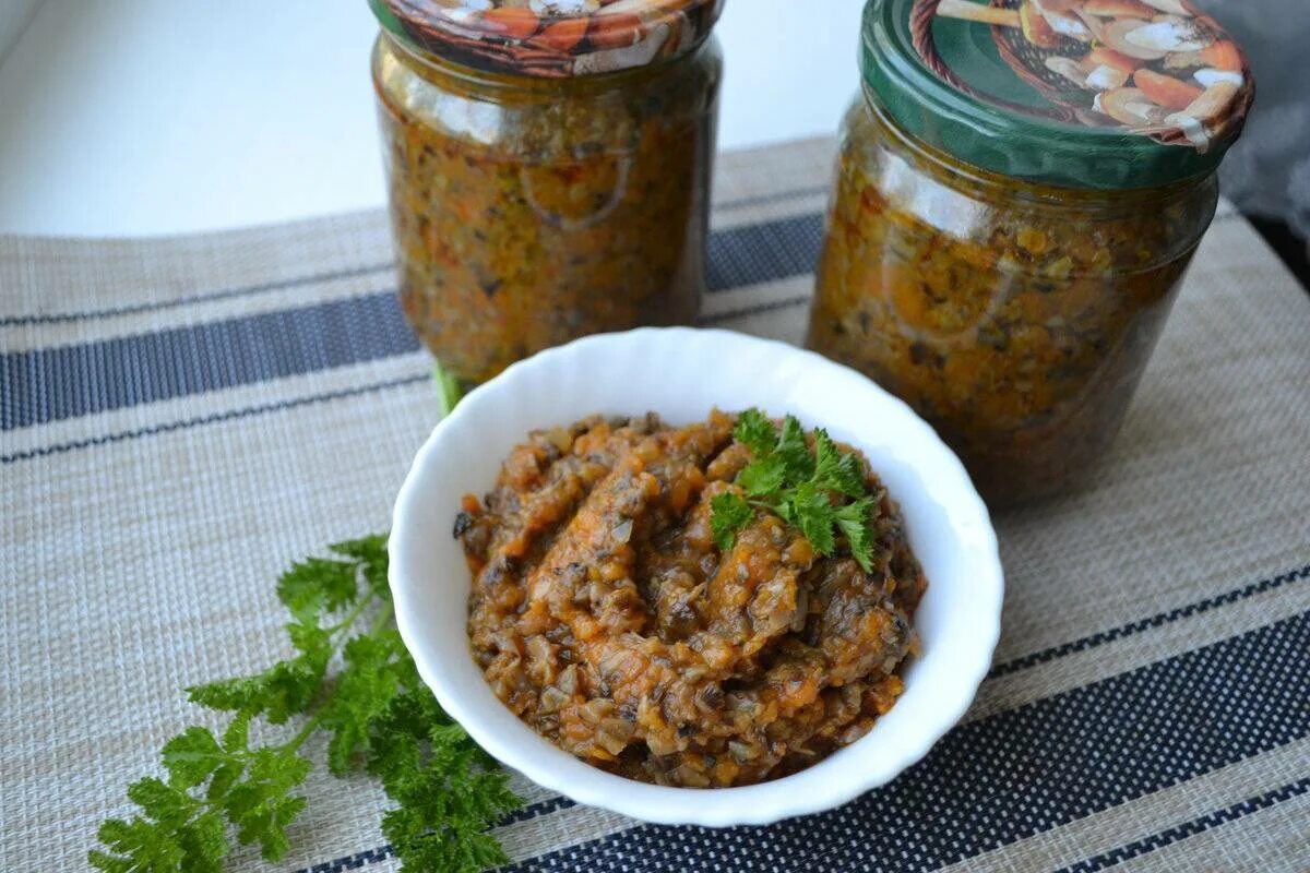 Икра из шампиньонов рецепт