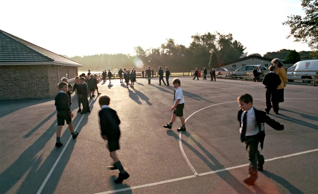 Побег из школы США. Break at School. Break time School. Break time in School. Игры на время школа