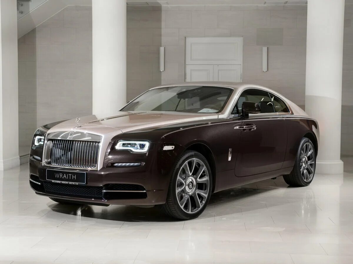 Роллс врайт. Роллс-Ройс Wraith 2019. Rolls Royce Wraith Coupe 2022. Rolls Royce Wraith 2019. Rolls Royce Wraith Coupe 2023.