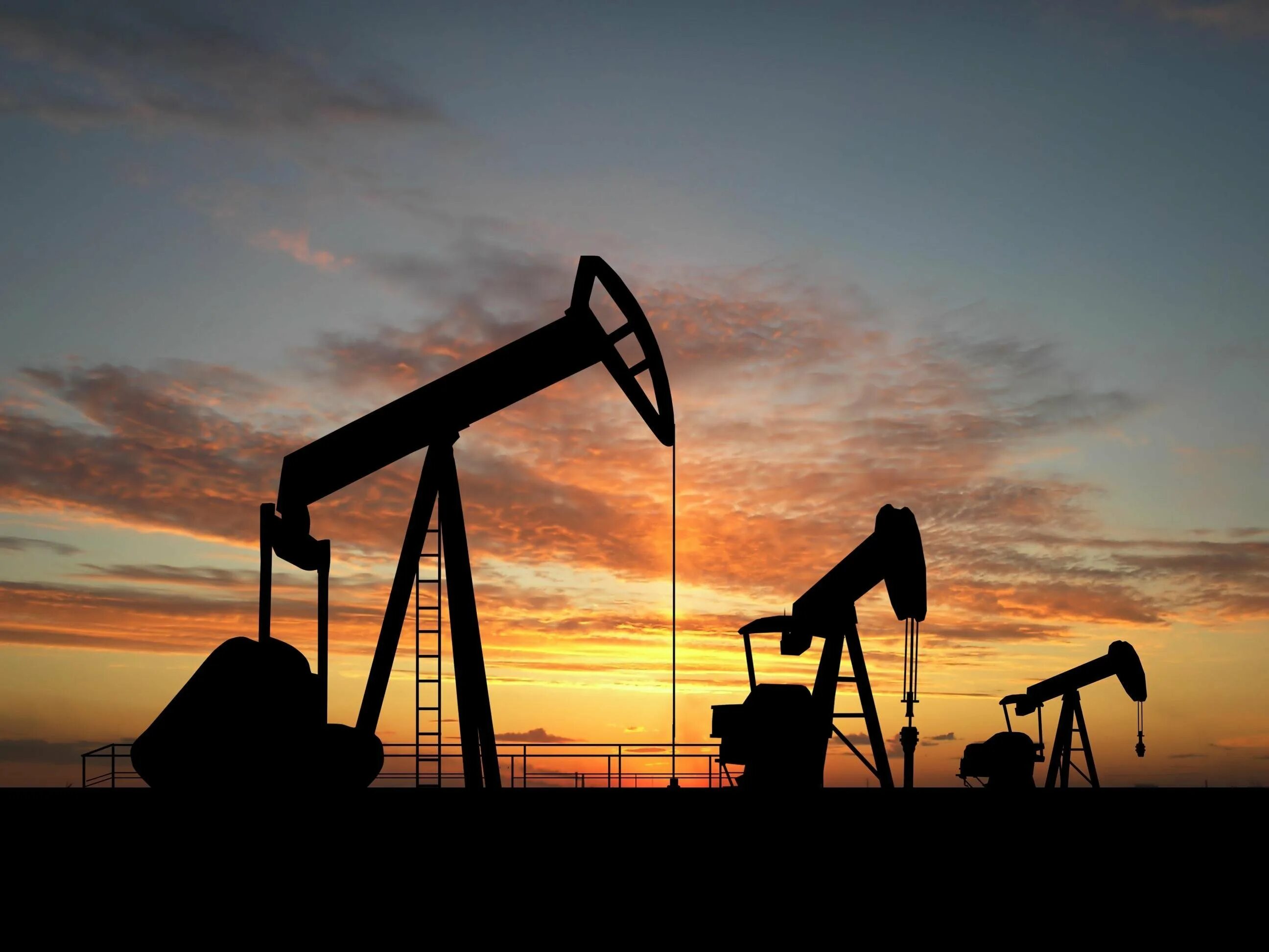 Добыча нефти отрасль. Добыча нефти. нефтегазовая добыча. добыча природных ресурсов. нефтедобыча фон.