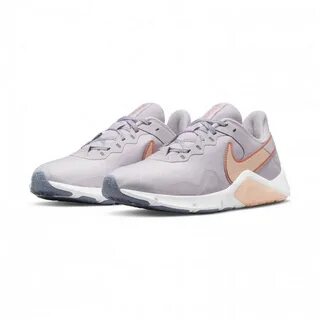Кроссовки nike legend essential